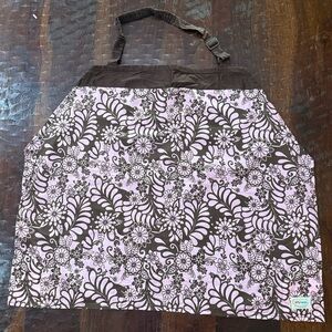 Jelly Bean Munchkin Brown and Pink Nursing Cover